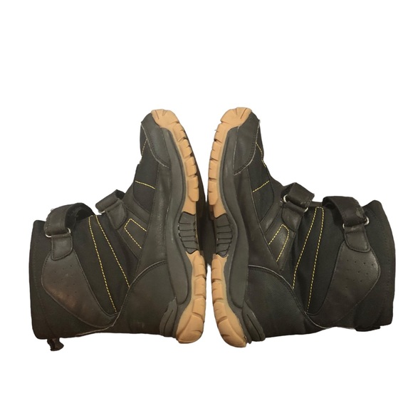 Joe Fresh 3M Thinsulate winter boots for boys, size 6 - Picture 4 of 7